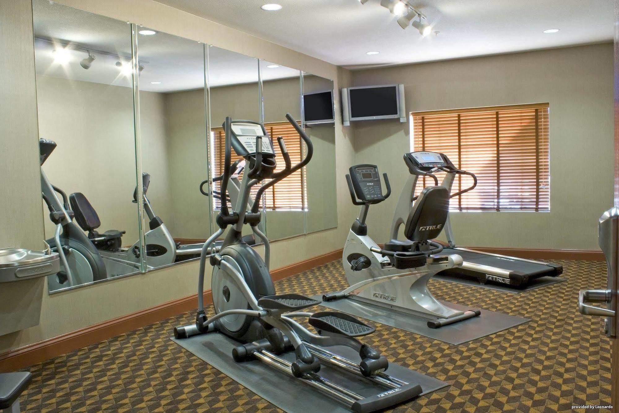 Country Inn & Suites By Radisson, Canton, Ga Зручності фото